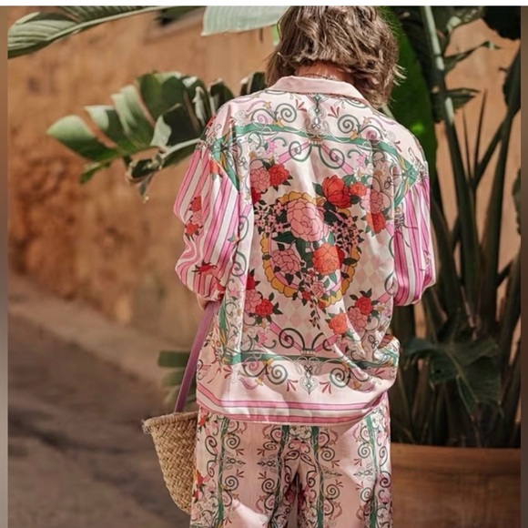 Floral Pink Women's Set NWOT - Picture 2 of 2